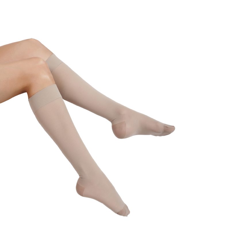 GABRIALLA Style H-160 Sheer Knee Highs w/band